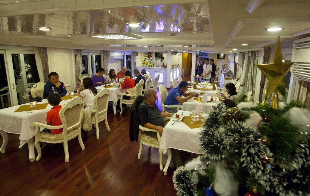 Signature Halong Cruise ها لونغ المظهر الخارجي الصورة