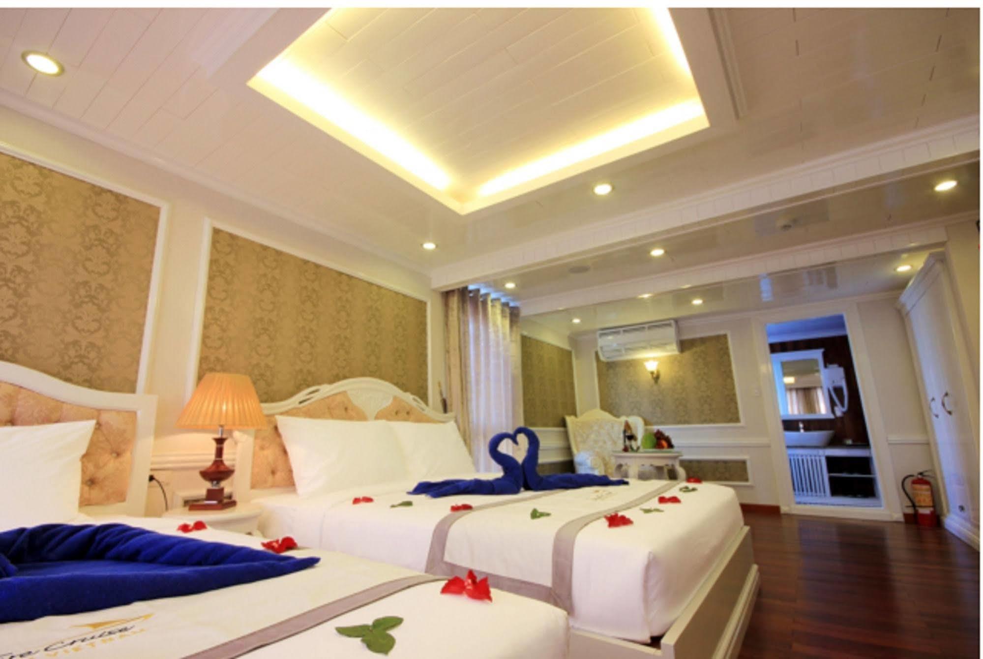 Signature Halong Cruise ها لونغ المظهر الخارجي الصورة